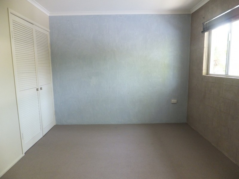 2/21-23 Bouganvillea Street, Holloways Beach QLD 4878