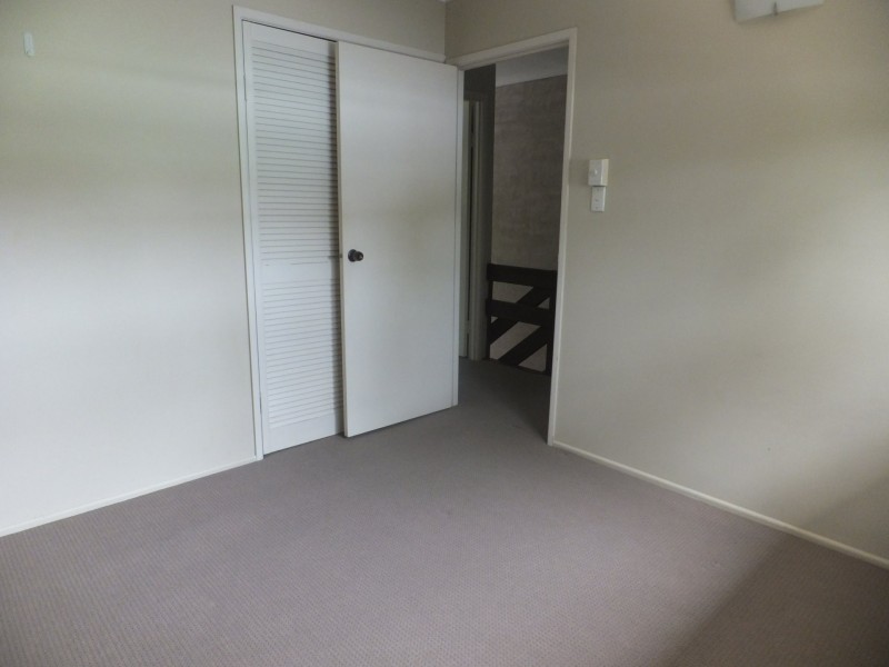 2/21-23 Bouganvillea Street, Holloways Beach QLD 4878