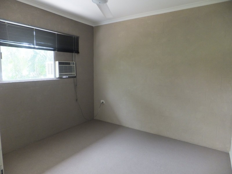 2/21-23 Bouganvillea Street, Holloways Beach QLD 4878