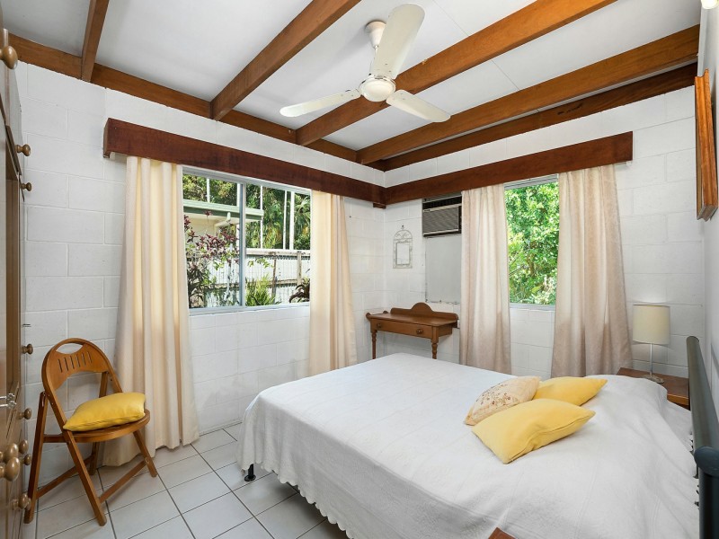 49 Best Street, Yorkeys Knob QLD 4878