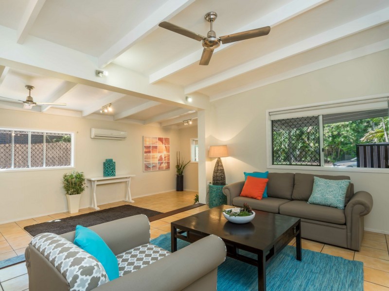 1 Caddy Street, Yorkeys Knob QLD 4878