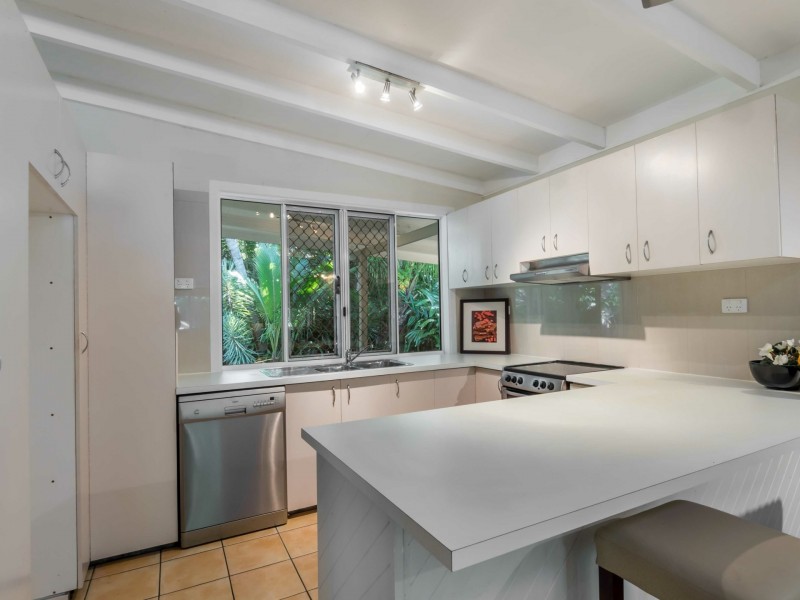 1 Caddy Street, Yorkeys Knob QLD 4878