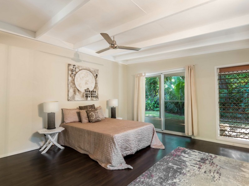 1 Caddy Street, Yorkeys Knob QLD 4878