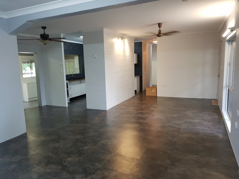 371-373 Varley Street, Yorkeys Knob QLD 4878