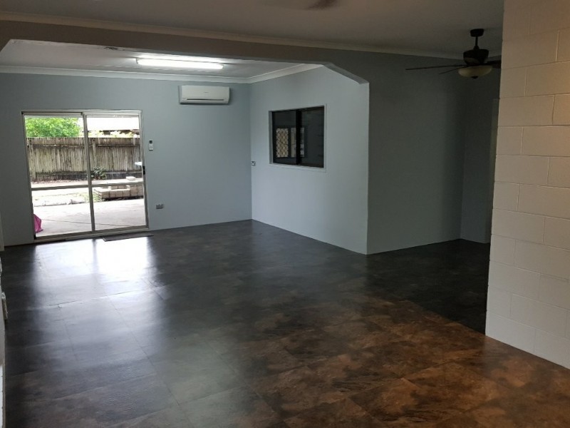 371-373 Varley Street, Yorkeys Knob QLD 4878