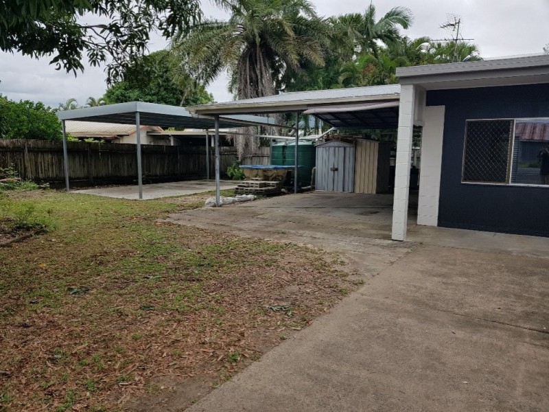 371-373 Varley Street, Yorkeys Knob QLD 4878