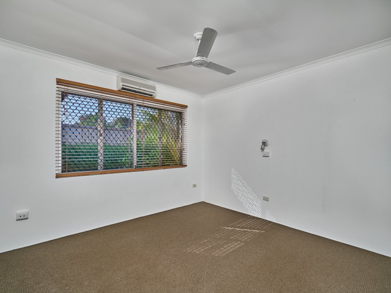 79 Wattle Street, Yorkeys Knob QLD 4878