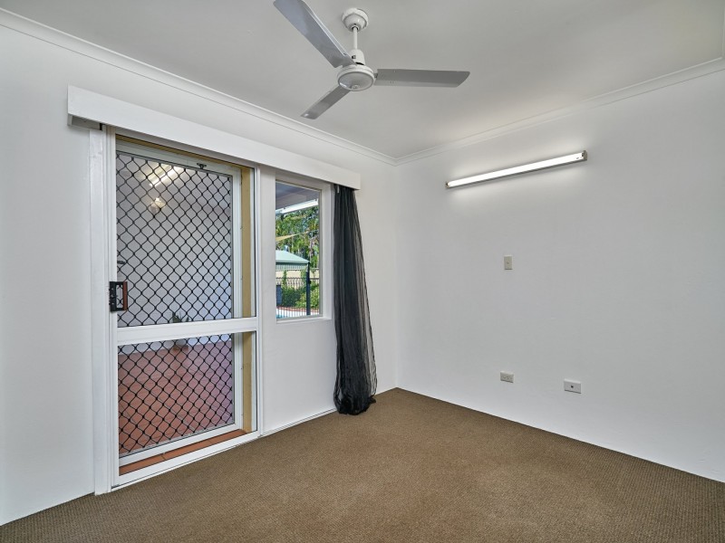 79 Wattle Street, Yorkeys Knob QLD 4878