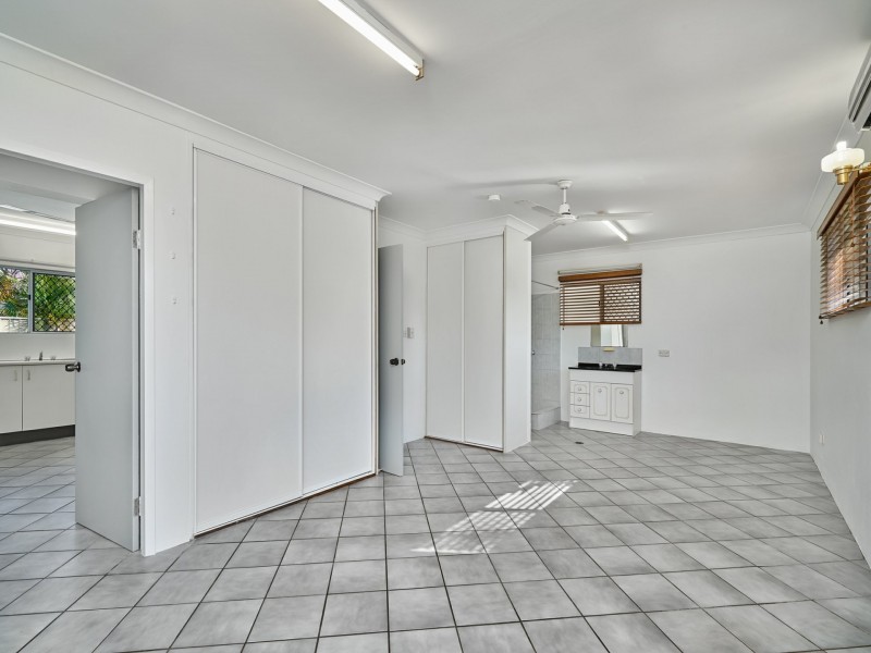 79 Wattle Street, Yorkeys Knob QLD 4878