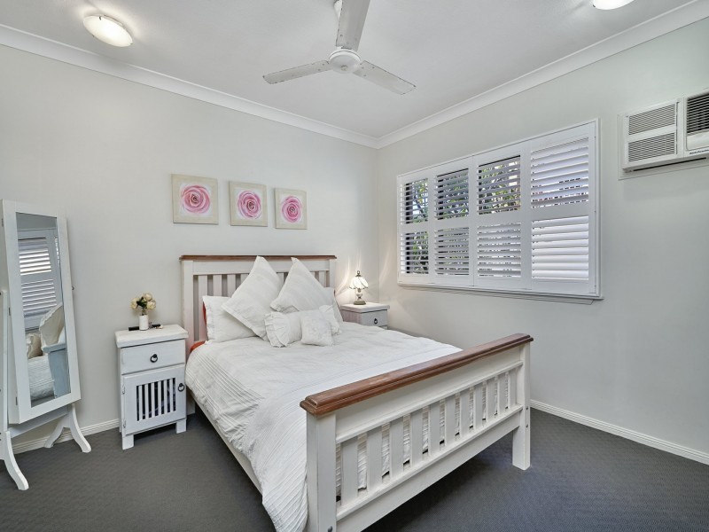 3/65 Sims Esplanade, Yorkeys Knob QLD 4878