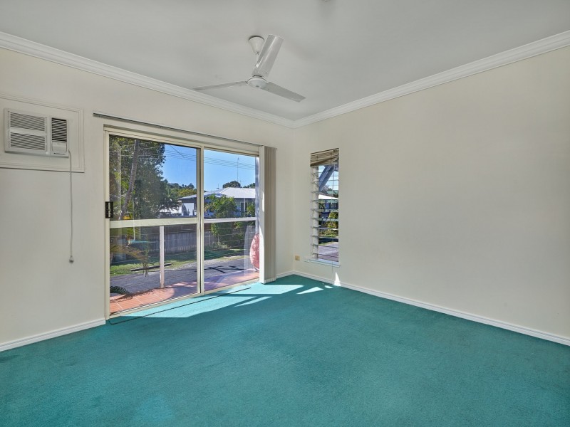 1/43-45 Rutherford Street, Yorkeys Knob QLD 4878