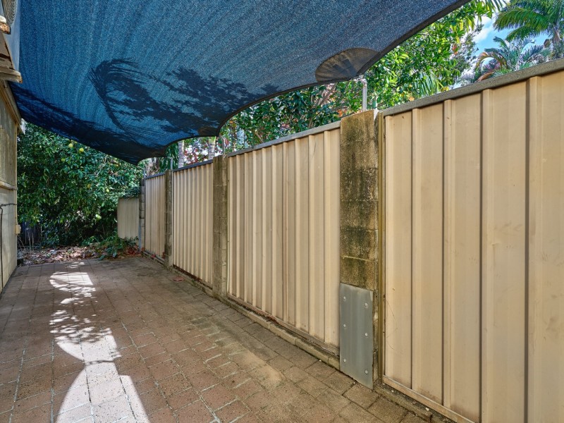 8/471 Varley Street, Yorkeys Knob QLD 4878