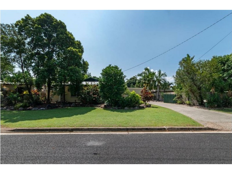 30 Derby Street, Yorkeys Knob QLD 4878