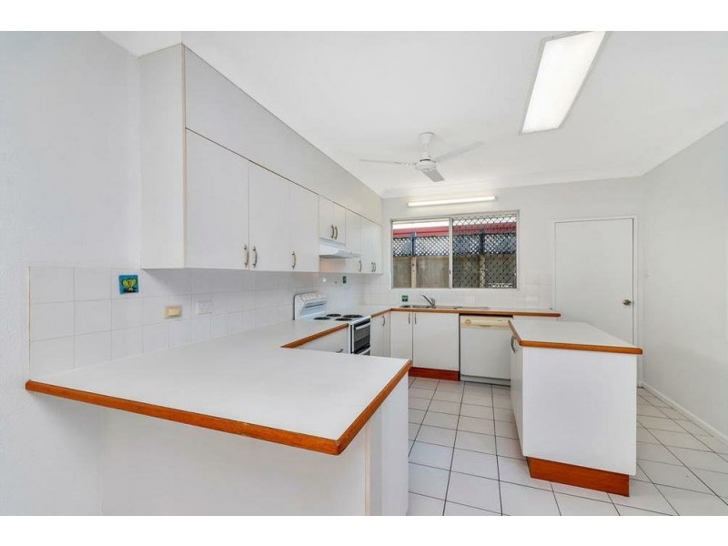 30 Derby Street, Yorkeys Knob QLD 4878