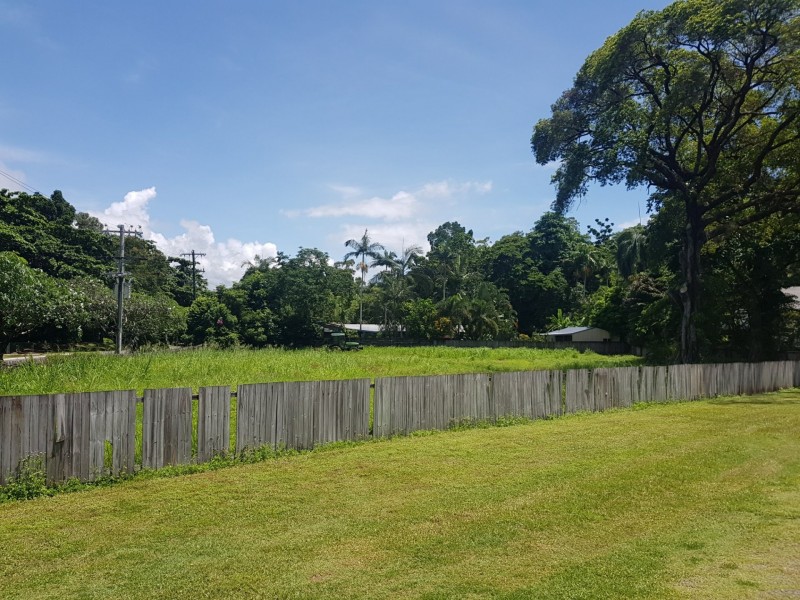 541-545 Varley Street, Yorkeys Knob QLD 4878