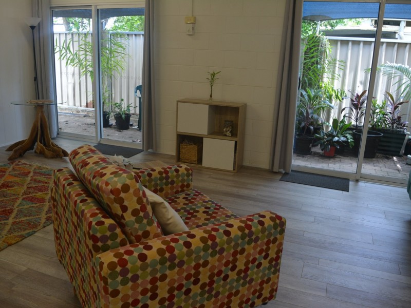 8/471 Varley Street, Yorkeys Knob QLD 4878