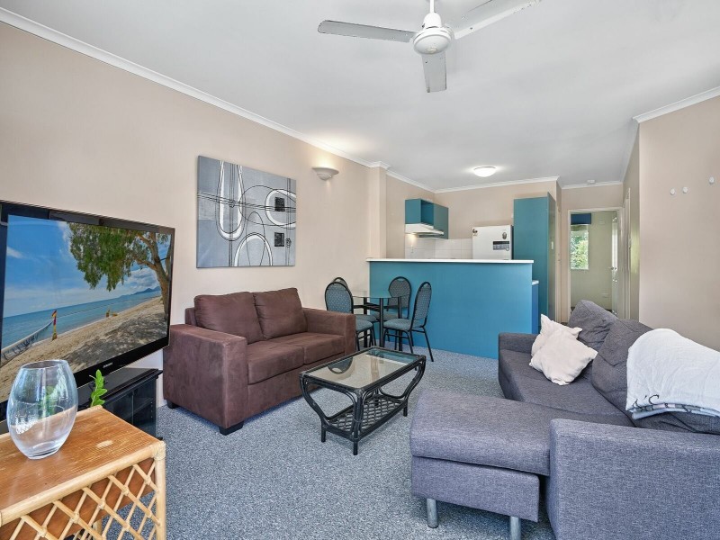 23/1-19 Poinciana Street, Holloways Beach QLD 4878