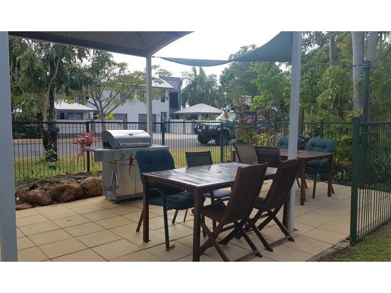 23/1-19 Poinciana Street, Holloways Beach QLD 4878