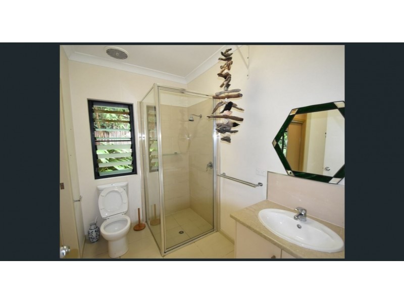 9 Dowsett Close, Yorkeys Knob QLD 4878