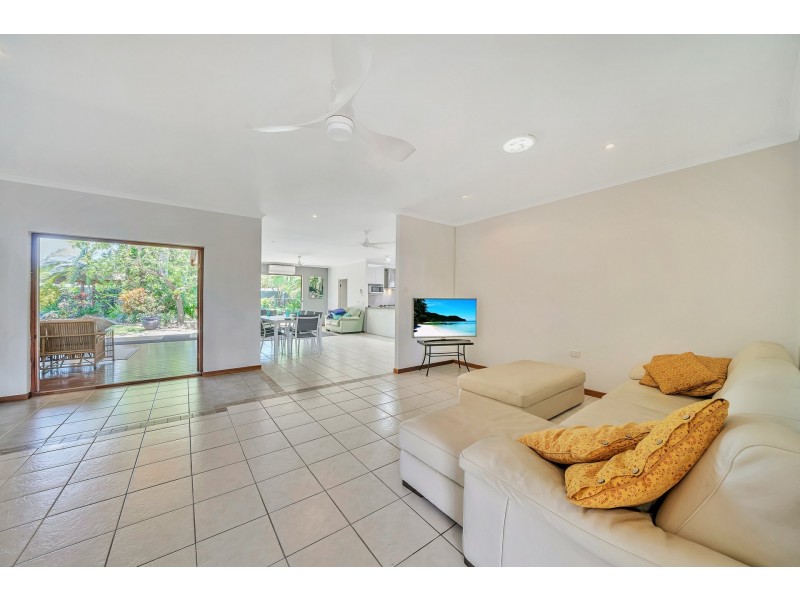 32 Derby Street, Yorkeys Knob QLD 4878