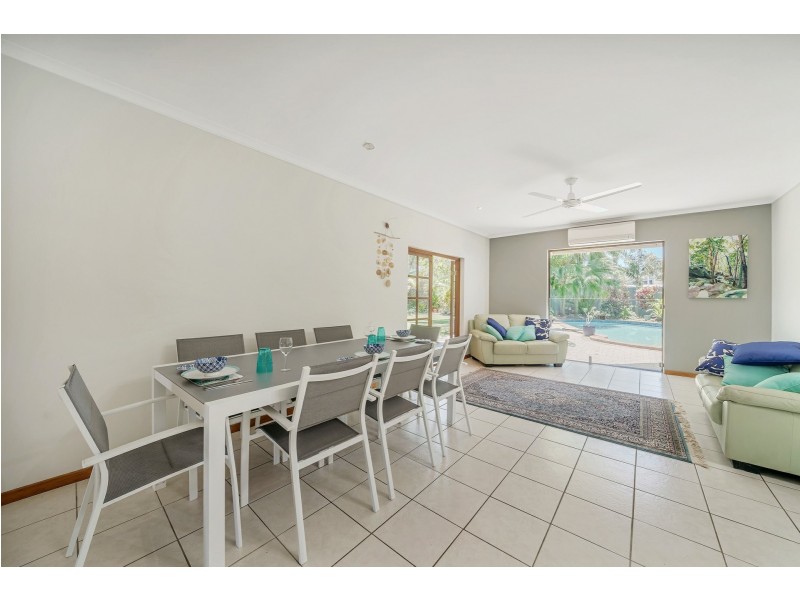 32 Derby Street, Yorkeys Knob QLD 4878