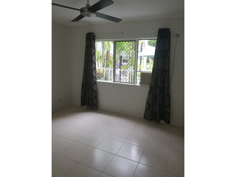 9/1 Ray Street, Yorkeys Knob QLD 4878