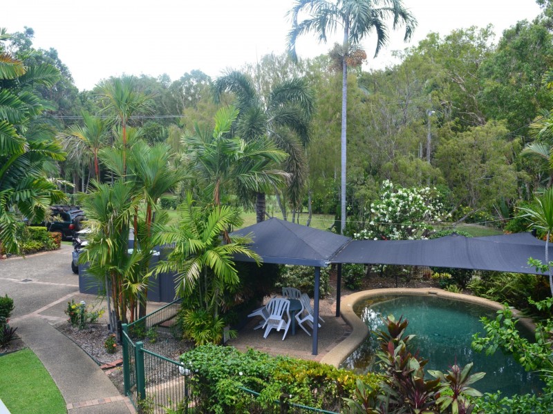 2/118-120 Cunningham Street, Yorkeys Knob QLD 4878