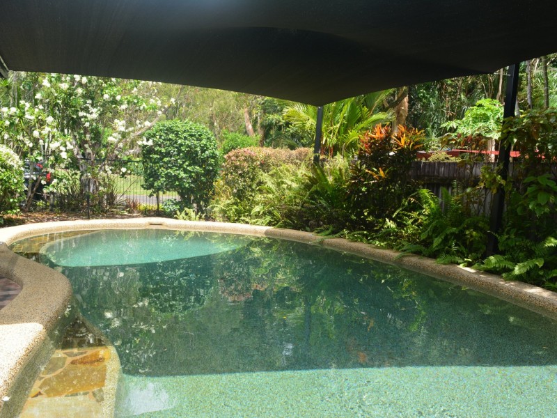 2/118-120 Cunningham Street, Yorkeys Knob QLD 4878