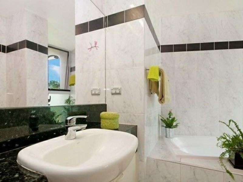 16/2-4 Deauville Close, Yorkeys Knob QLD 4878