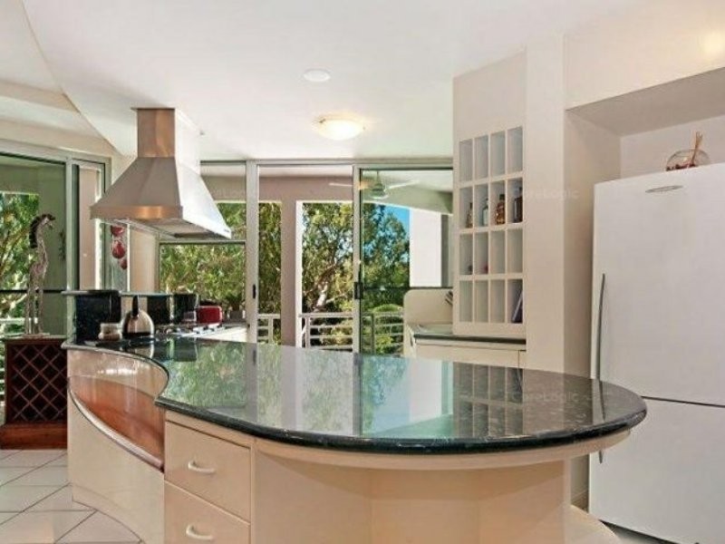 16/2-4 Deauville Close, Yorkeys Knob QLD 4878