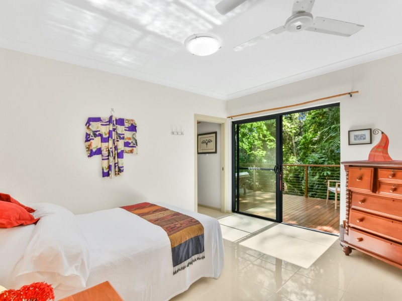 9 Dowsett Close, Yorkeys Knob QLD 4878