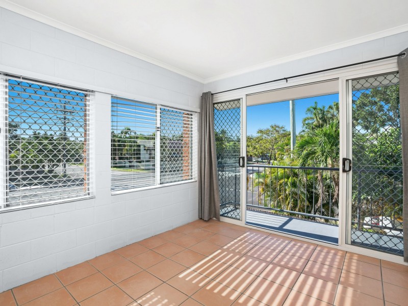 4/505 Varley Street, Yorkeys Knob QLD 4878