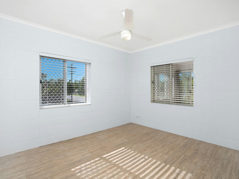 4/505 Varley Street, Yorkeys Knob QLD 4878