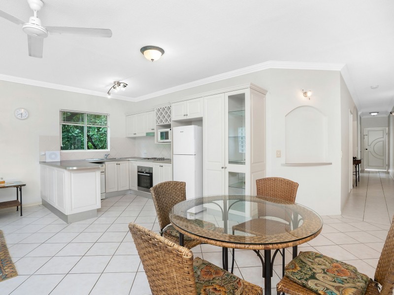 3/27 Sims Esplanade, Yorkeys Knob QLD 4878