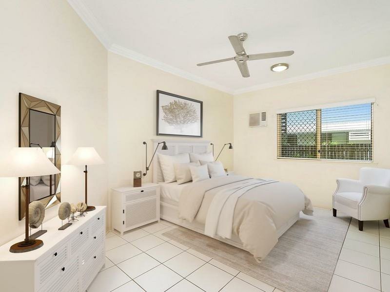 1/41 Sims Esplanade, Yorkeys Knob QLD 4878