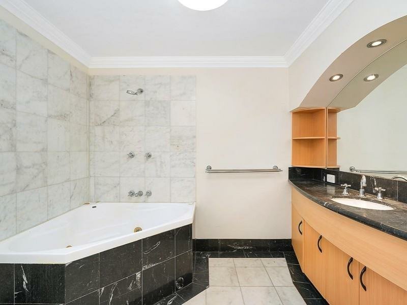 1/41 Sims Esplanade, Yorkeys Knob QLD 4878
