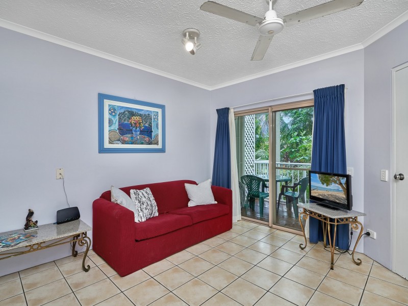 5/129 Oleander Street, Holloways Beach QLD 4878