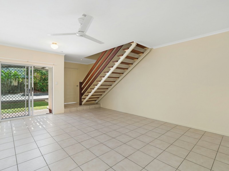 7/25 Fairweather street, Yorkeys Knob QLD 4878