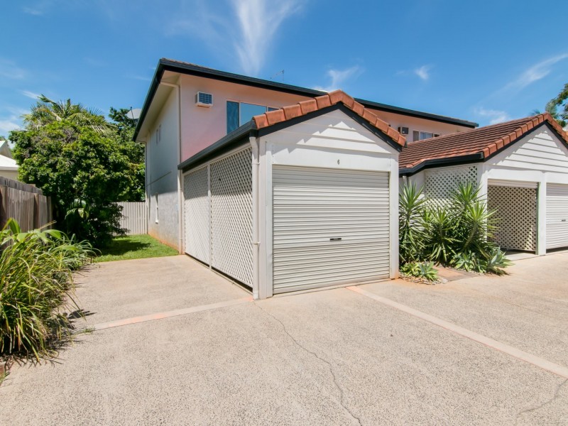 6/13 Rutherford Street, Yorkeys Knob QLD 4878