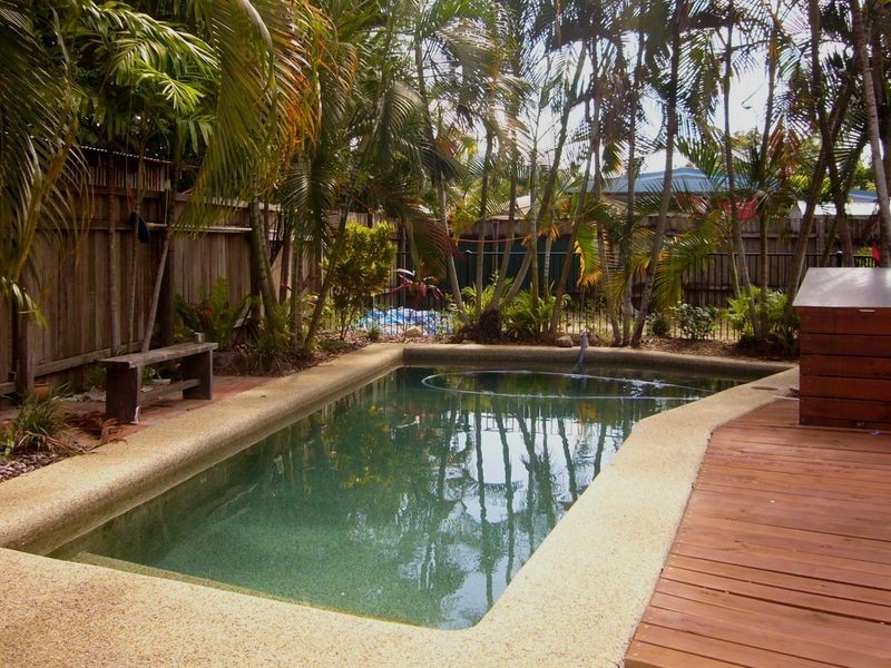 17 Morgan Street, Yorkeys Knob QLD 4878