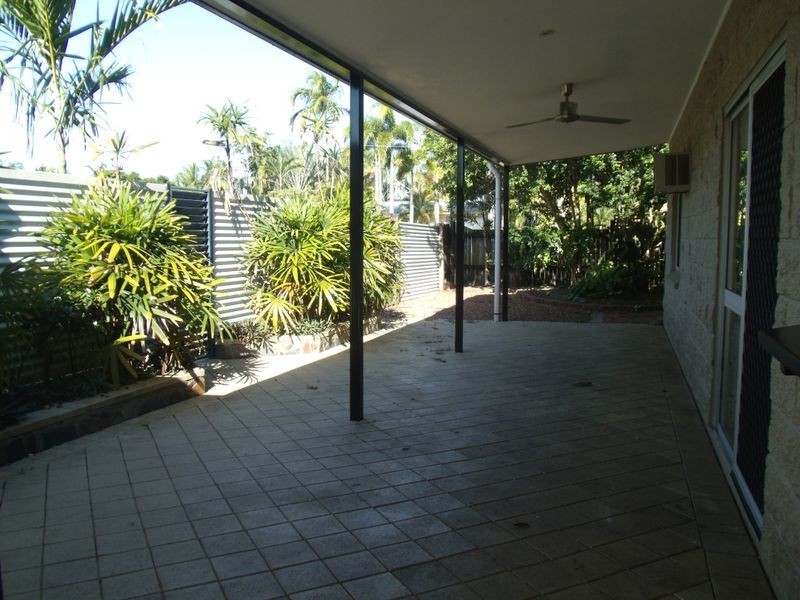 17 Morgan Street, Yorkeys Knob QLD 4878