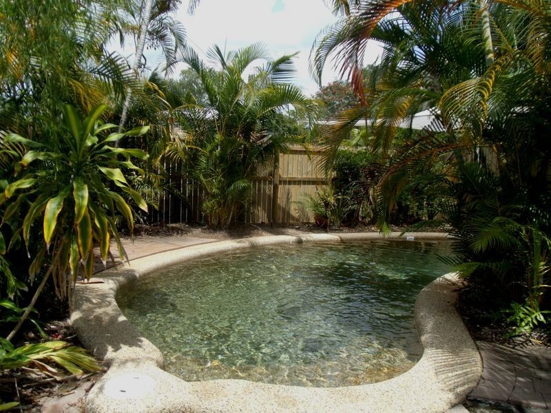 4/528 Varley Street, Yorkeys Knob QLD 4878