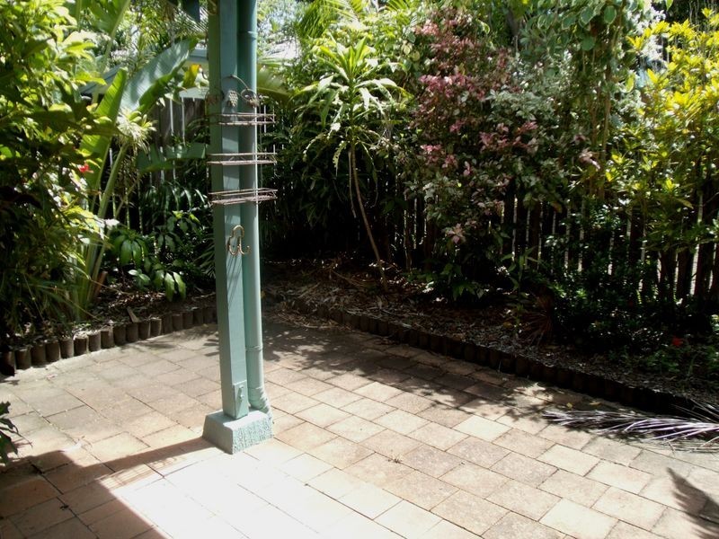 4/528 Varley Street, Yorkeys Knob QLD 4878