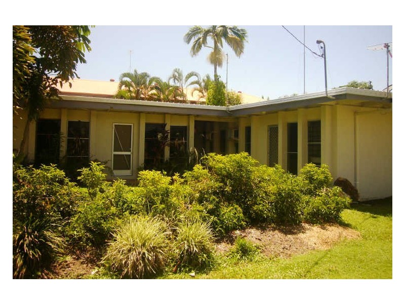 4/27 Rutherford Street, Yorkeys Knob QLD 4878