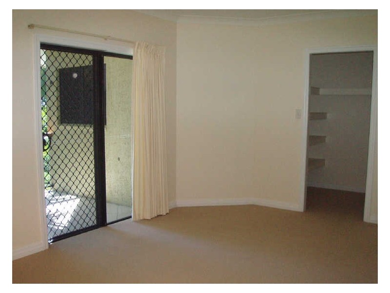 Yorkeys Knob QLD 4878