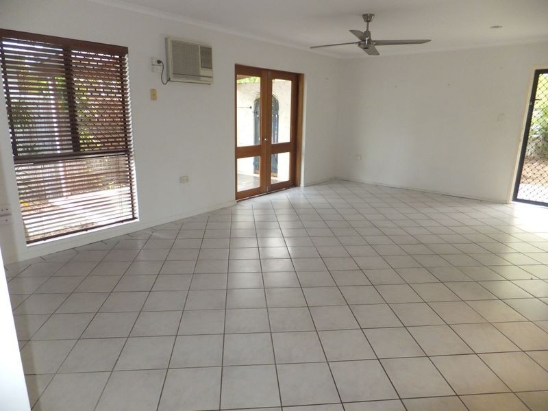 426 Varley Street, Yorkeys Knob QLD 4878