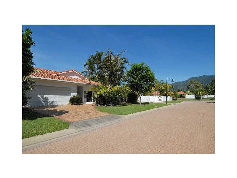 54 Bouganvillea Court, Kewarra Beach QLD 4879