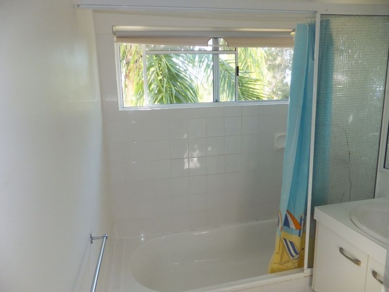7/6 Deauville Close BEACHAVEN APAR, Yorkeys Knob QLD 4878