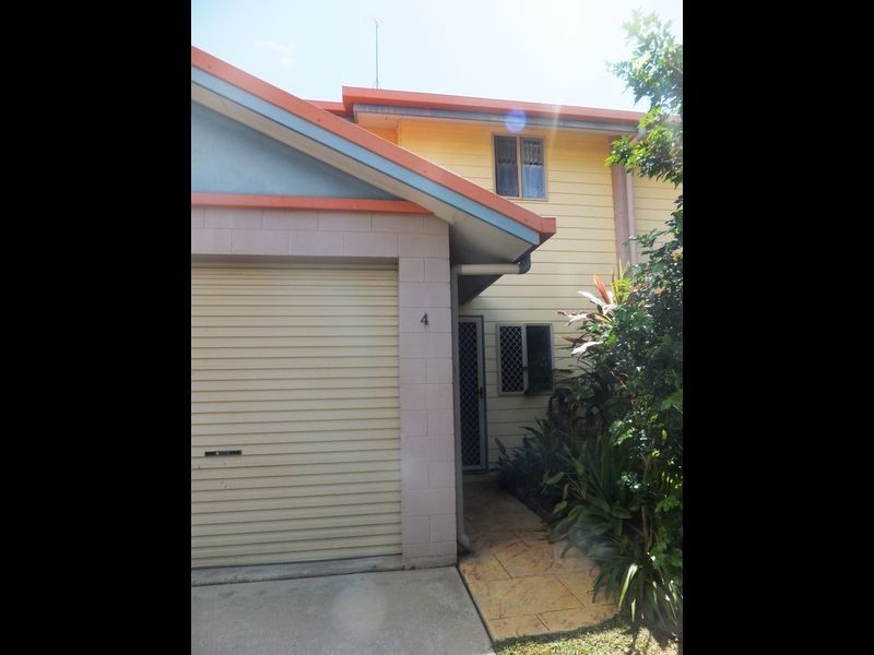 4/25 Rutherford Street, Yorkeys Knob QLD 4878