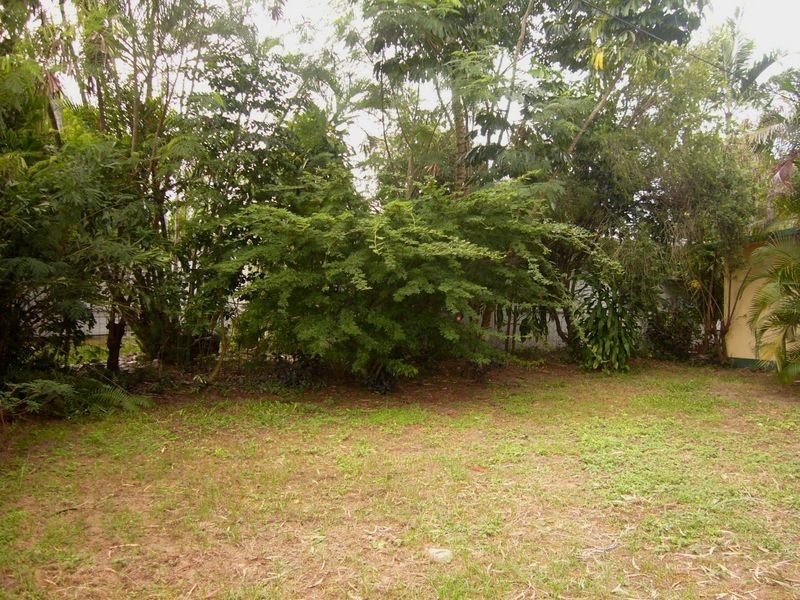 Yorkeys Knob QLD 4878